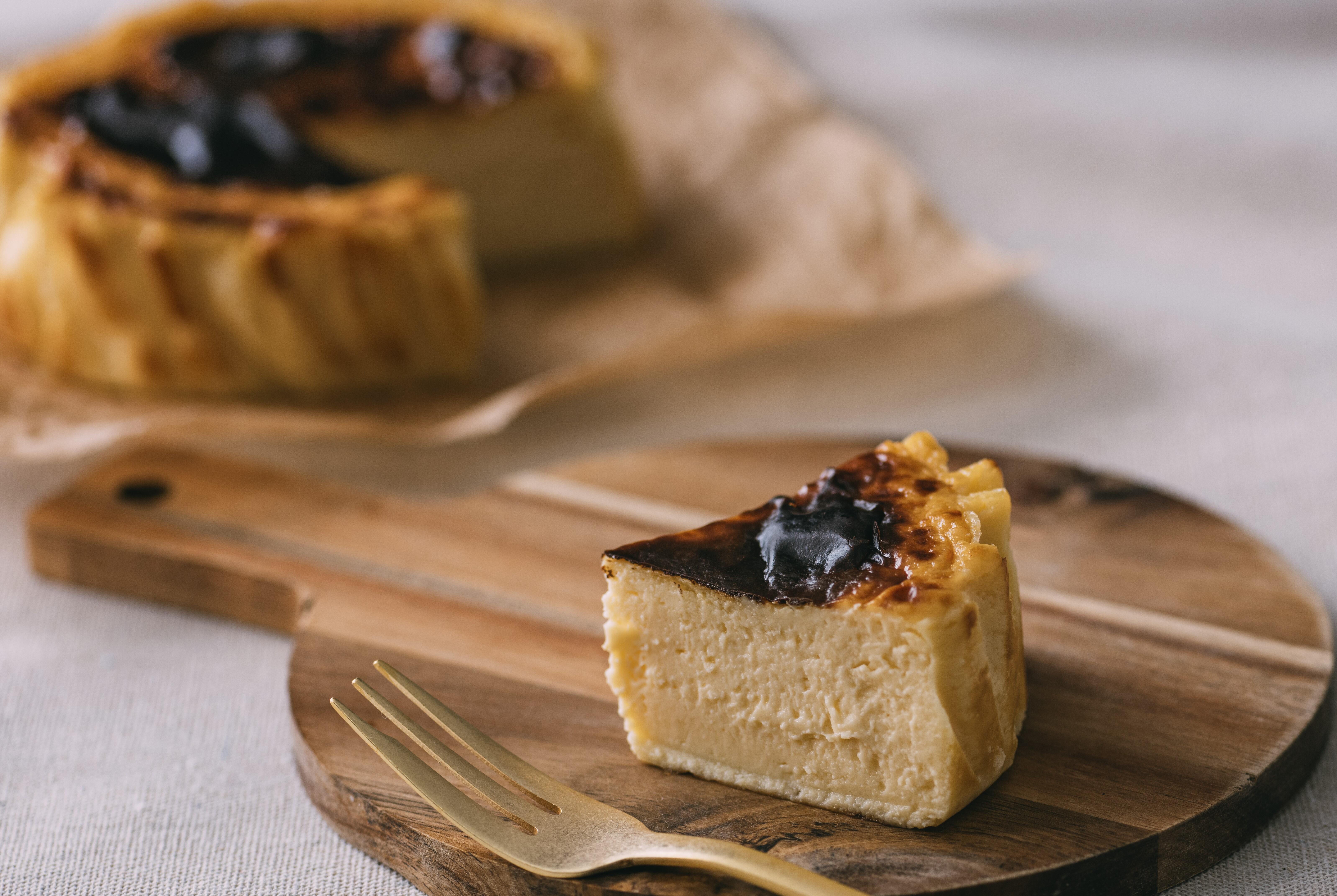 バスクチーズケーキ