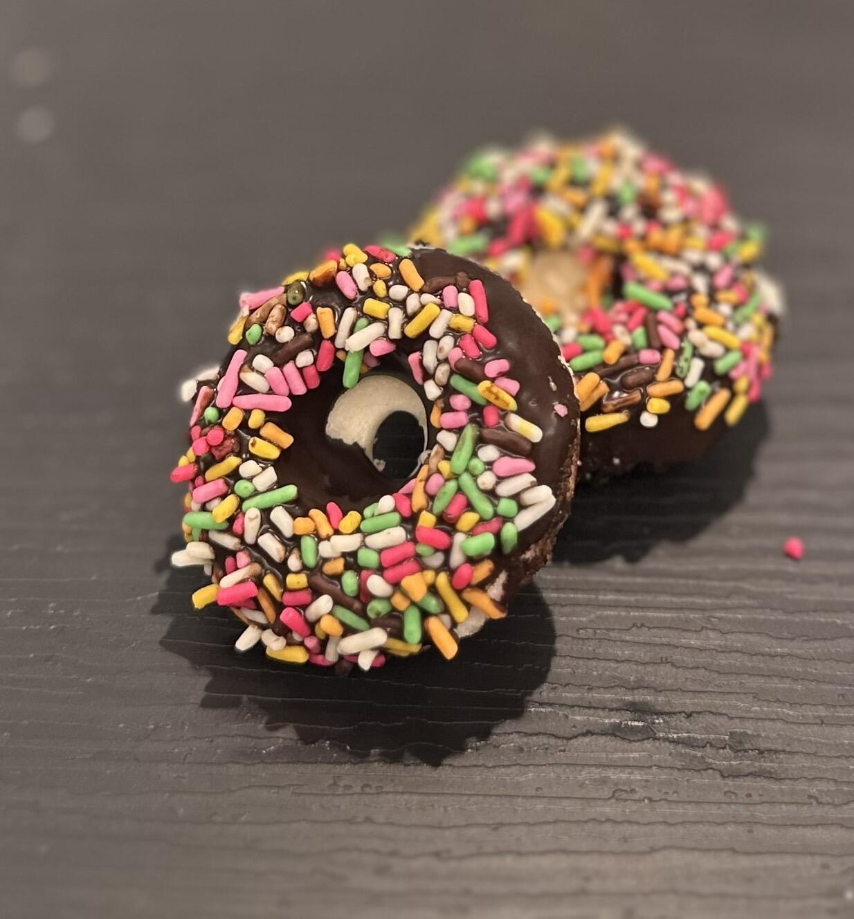 もちまるドーナツ　カラフル