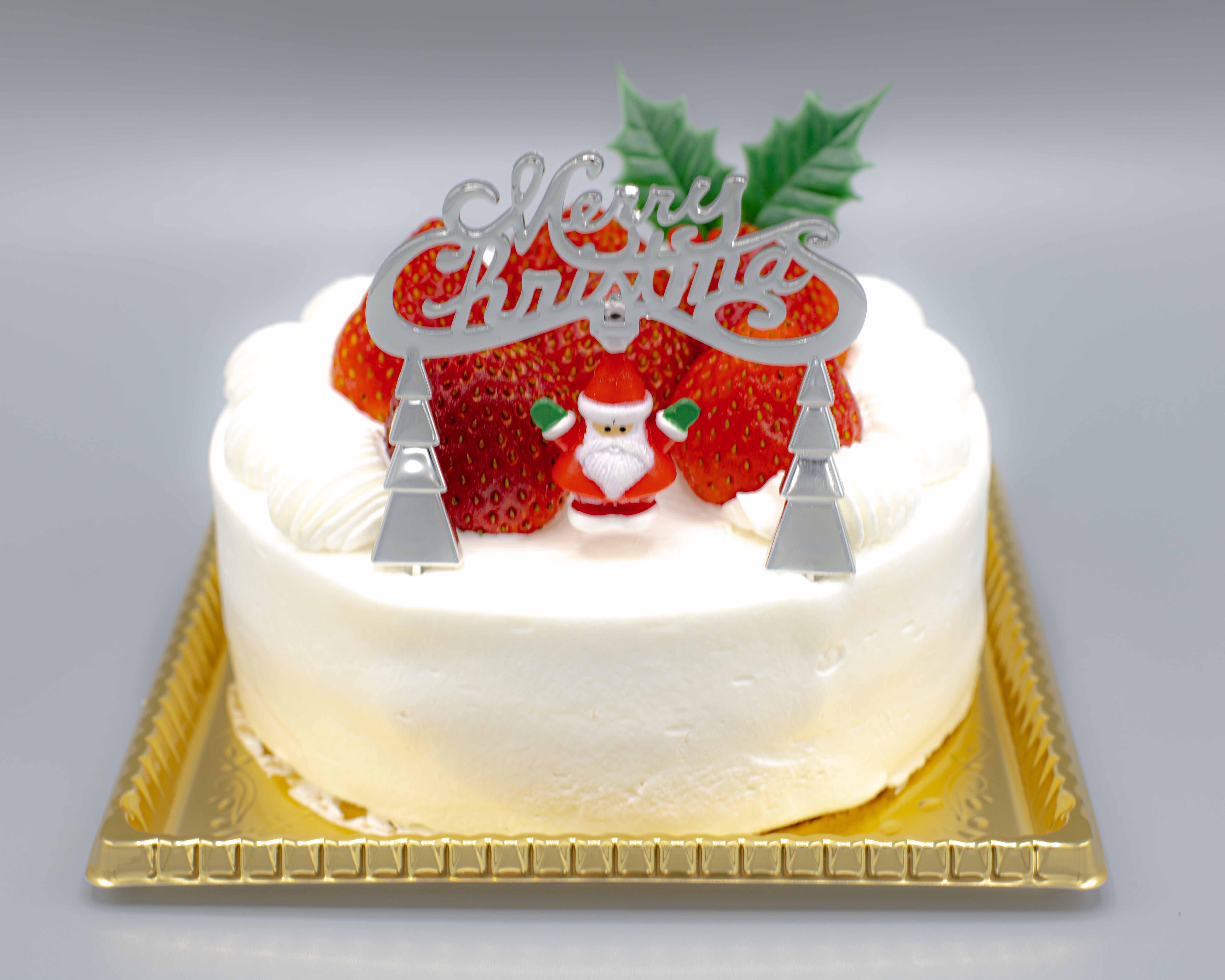 ホワイトクリスマスケーキ